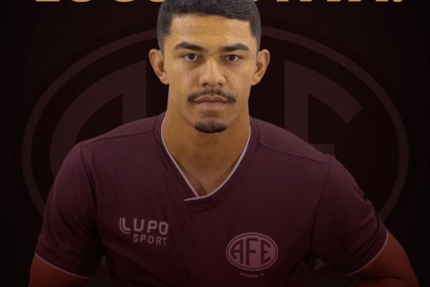 Atacante Denilson é da Ferroviária!